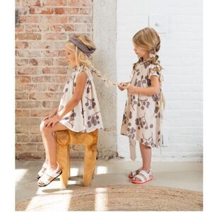Omamimini Stone Berries Pleated Ruff Collar Tent Sleeveless Dress 3T